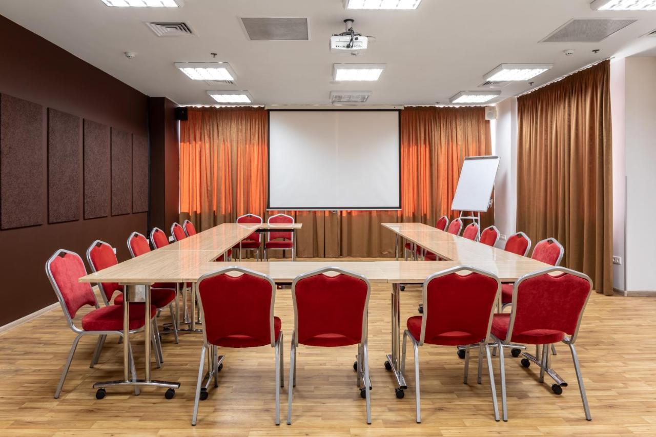 Ramada Encore Kiev Ngoại thất bức ảnh