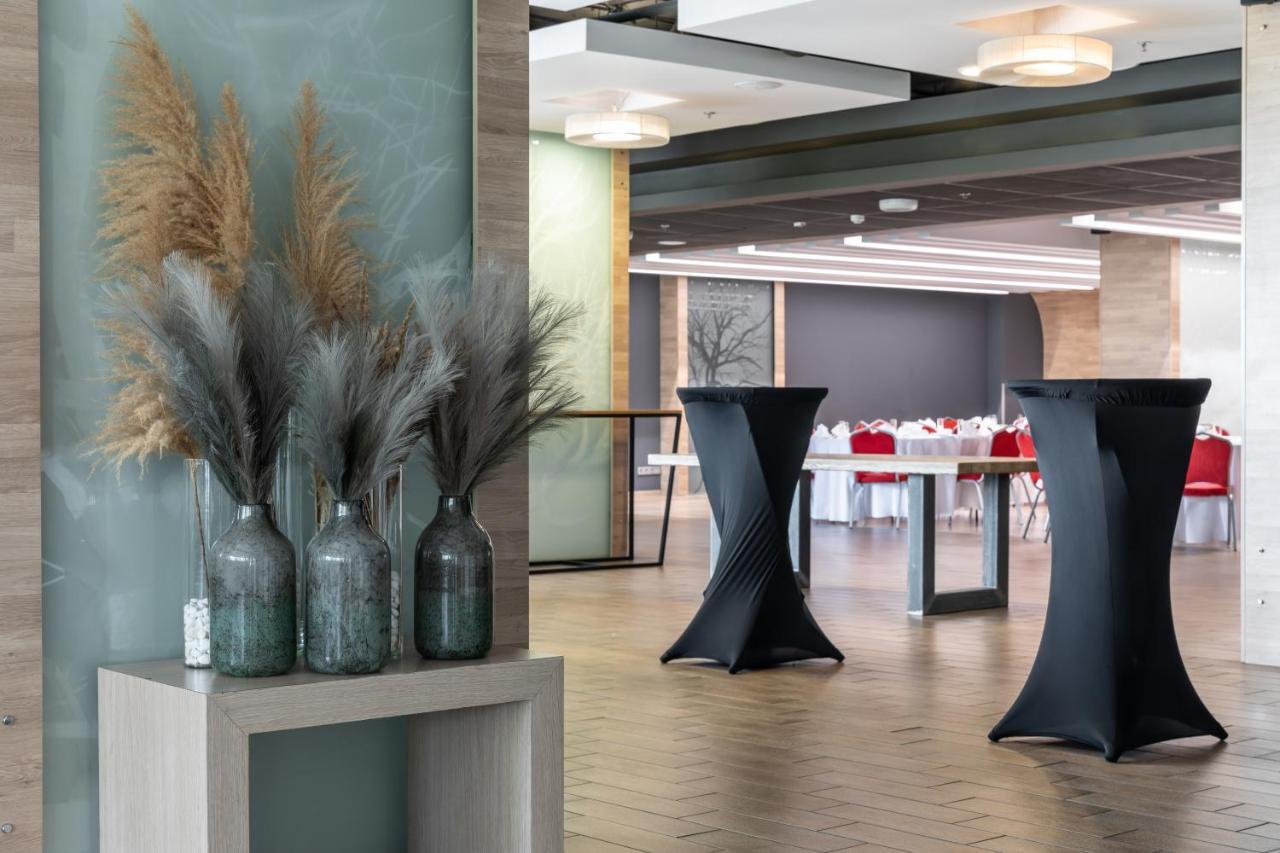 Ramada Encore Kiev Ngoại thất bức ảnh